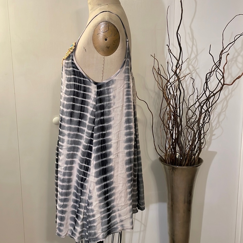 Blue Island cover up beaded dress - Picture 4 of 8